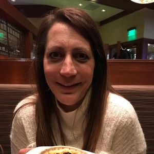 Meet your Posher, Julie